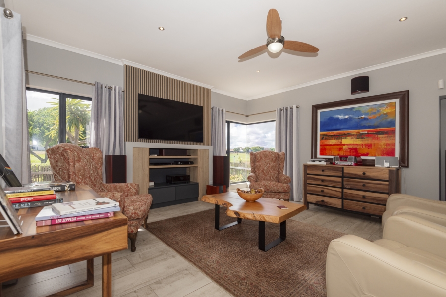 3 Bedroom Property for Sale in Langebaan Country Estate Western Cape